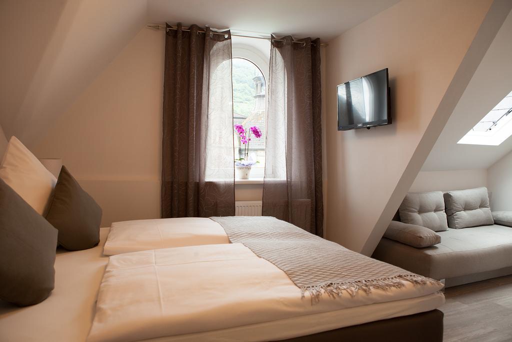 Hotel Ravene Кохем Экстерьер фото