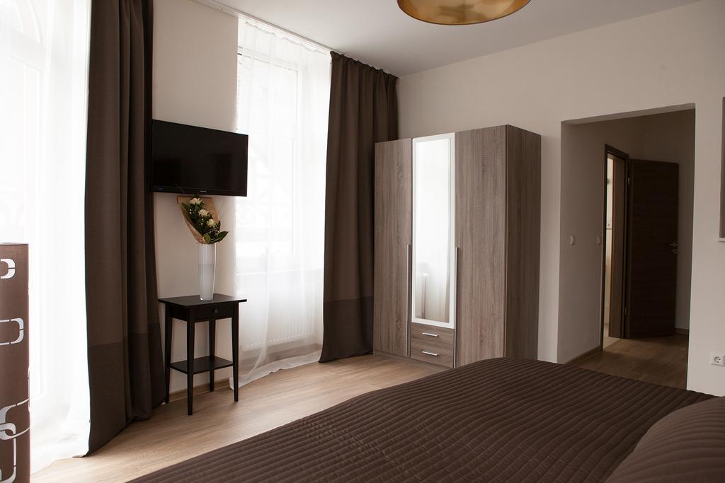 Hotel Ravene Кохем Экстерьер фото