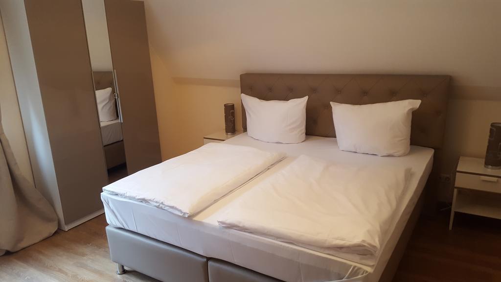 Hotel Ravene Кохем Экстерьер фото