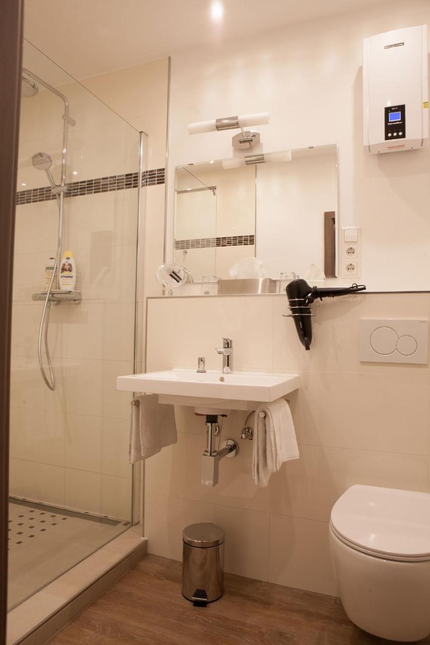 Hotel Ravene Кохем Экстерьер фото